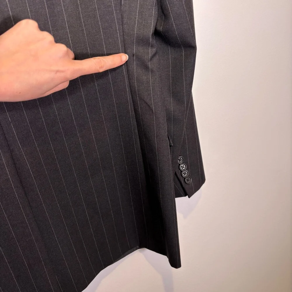 Hickey Freeman X Loro Piana Wool Pinstripe Sport Coat